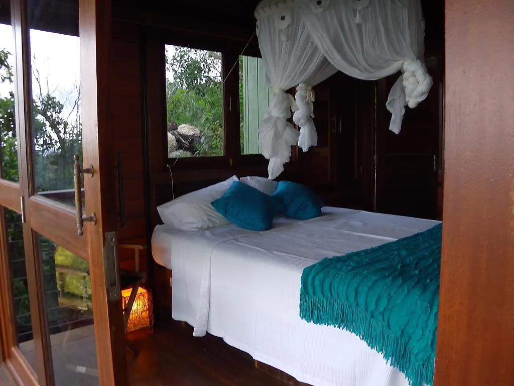Bedarra Island Treetop Hideaway Villa